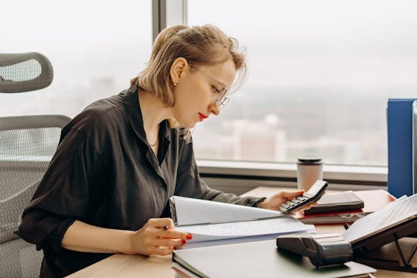 Les essentiels de la gestion administrative en espagne pour expatriés