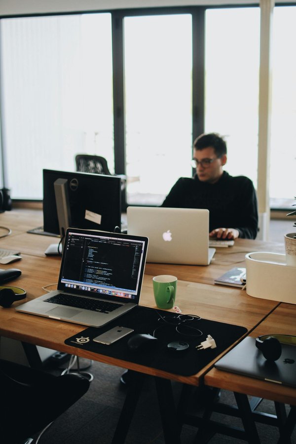 Optimisez la vitesse de votre site avec l'hébergement webflow